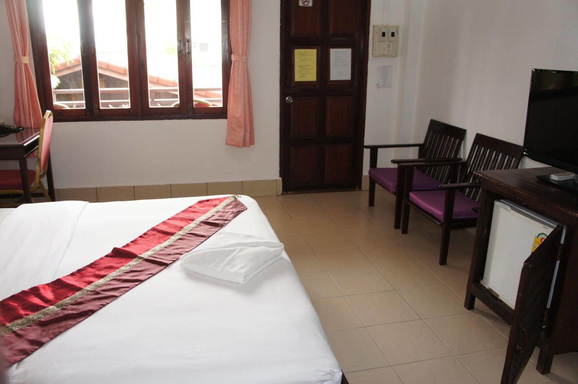 Suksavanh River 2 Hotel Ban Nongdouang Eksteriør billede