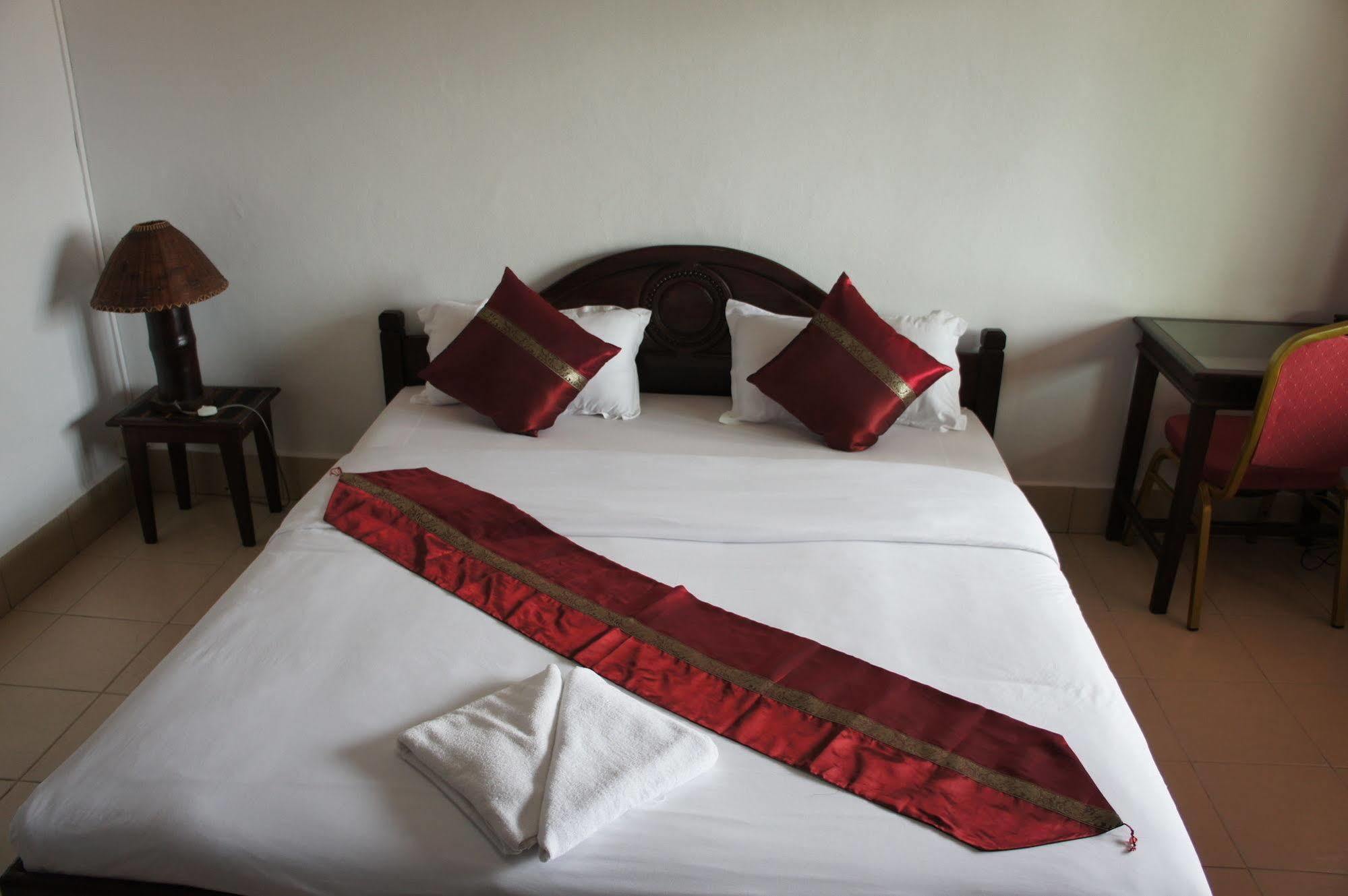 Suksavanh River 2 Hotel Ban Nongdouang Eksteriør billede